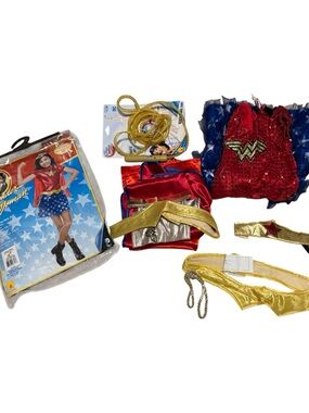 Wonder Woman Kids Costume Set - with brand new light up lasso!